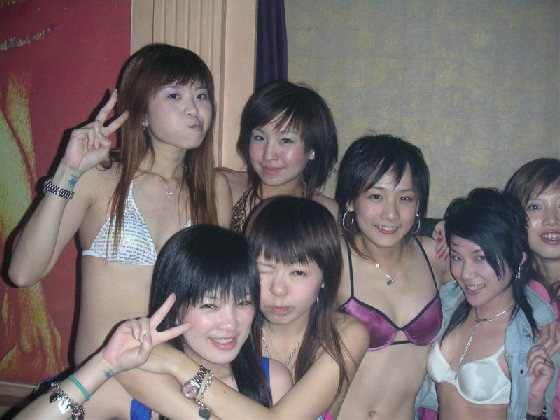Prostitutes Suphan Buri